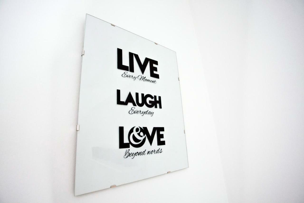 Apartment Silver Tree *